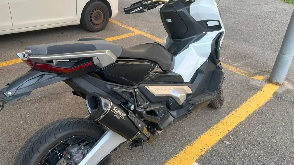 Honda X-ADV 750 (2017)  (4)