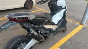 Honda X-ADV 750 (2017)  (4)