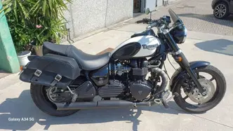 Triumph Speedmaster (2003 - 05) usata
