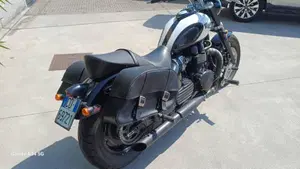 Triumph Speedmaster (2003 - 05)  (3)