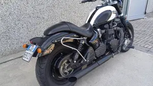 Triumph Speedmaster (2003 - 05)  (4)
