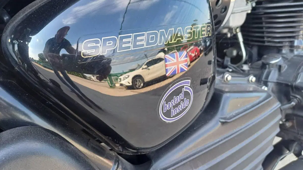 Triumph Speedmaster (2003 - 05)  (12)
