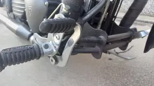 Triumph Speedmaster (2003 - 05)  (15)