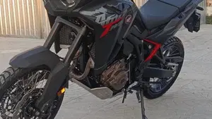 Honda Africa Twin CRF 1100L (2024 - 26)  (2)