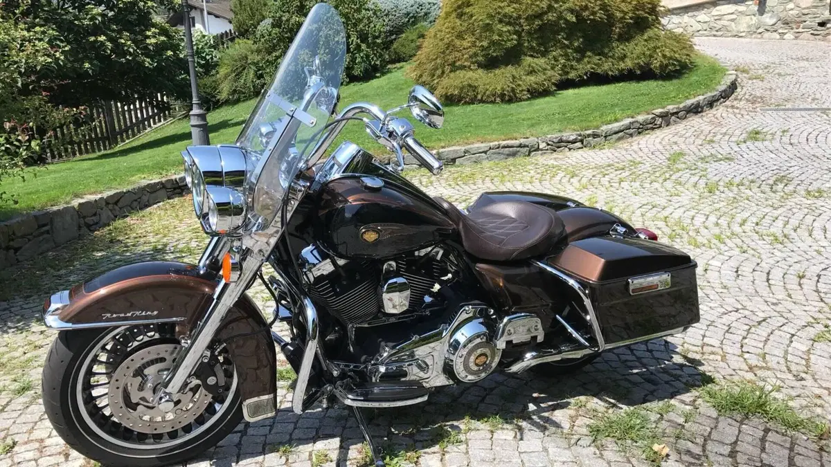 Harley-Davidson 103 Road King Classic (2011 - 13) - FLHRC  (2)