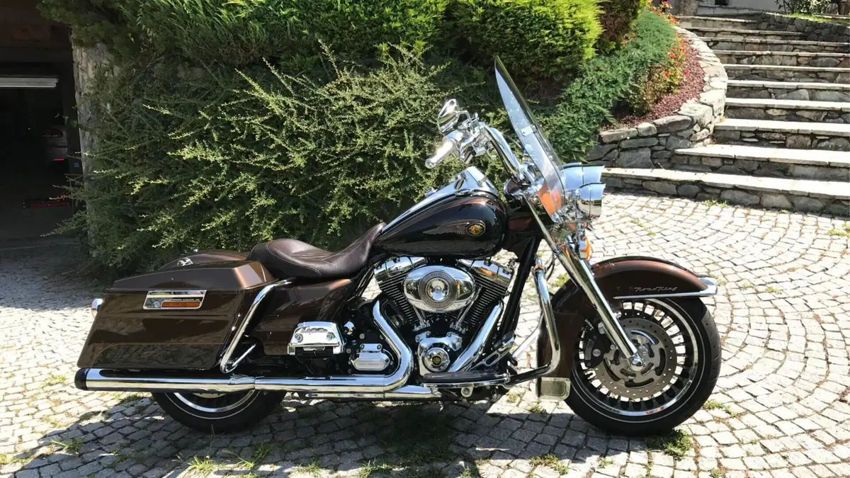 Harley-Davidson 103 Road King Classic (2011 - 13) - FLHRC  (3)