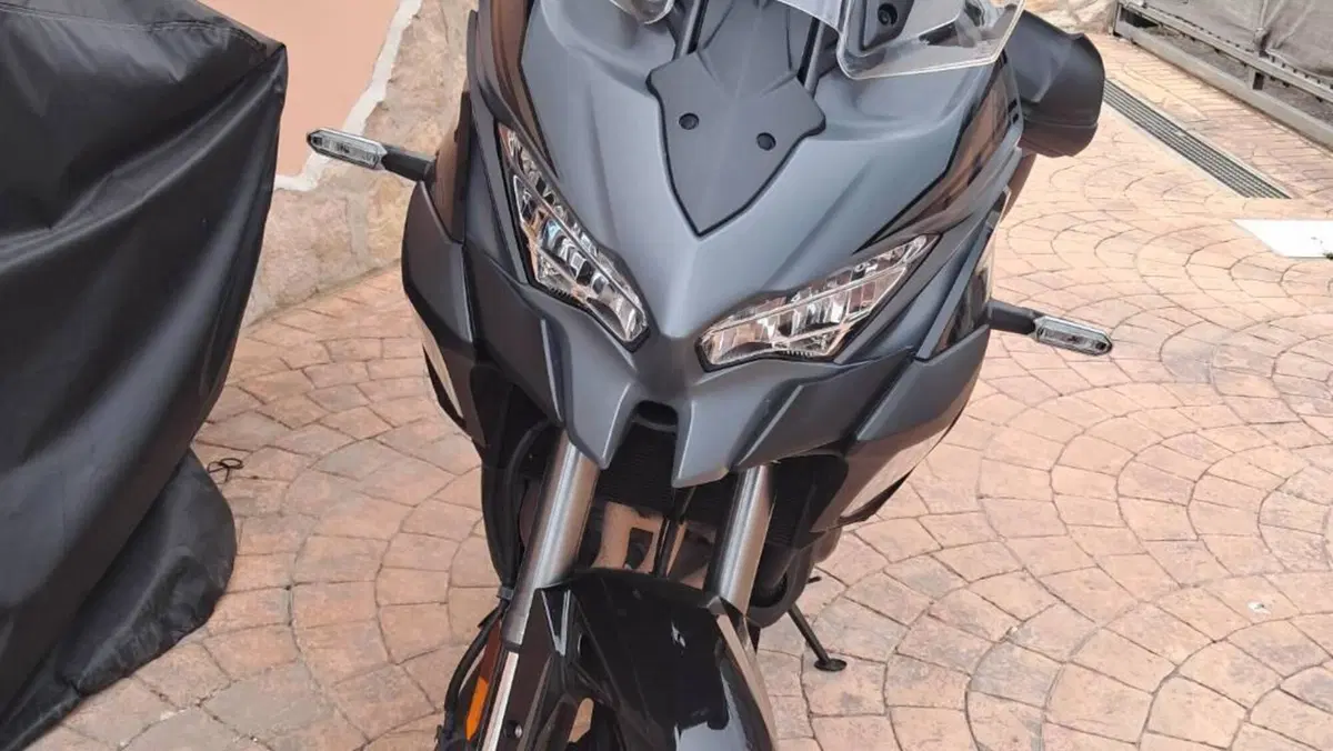 Kawasaki Versys 1000 SE Tourer (2022 - 24)  (2)