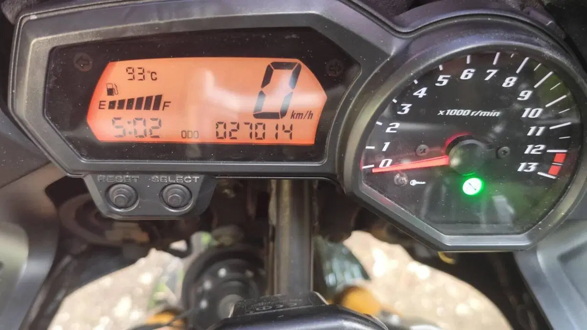 Yamaha FZ1 Fazer (2006 - 16)  (5)