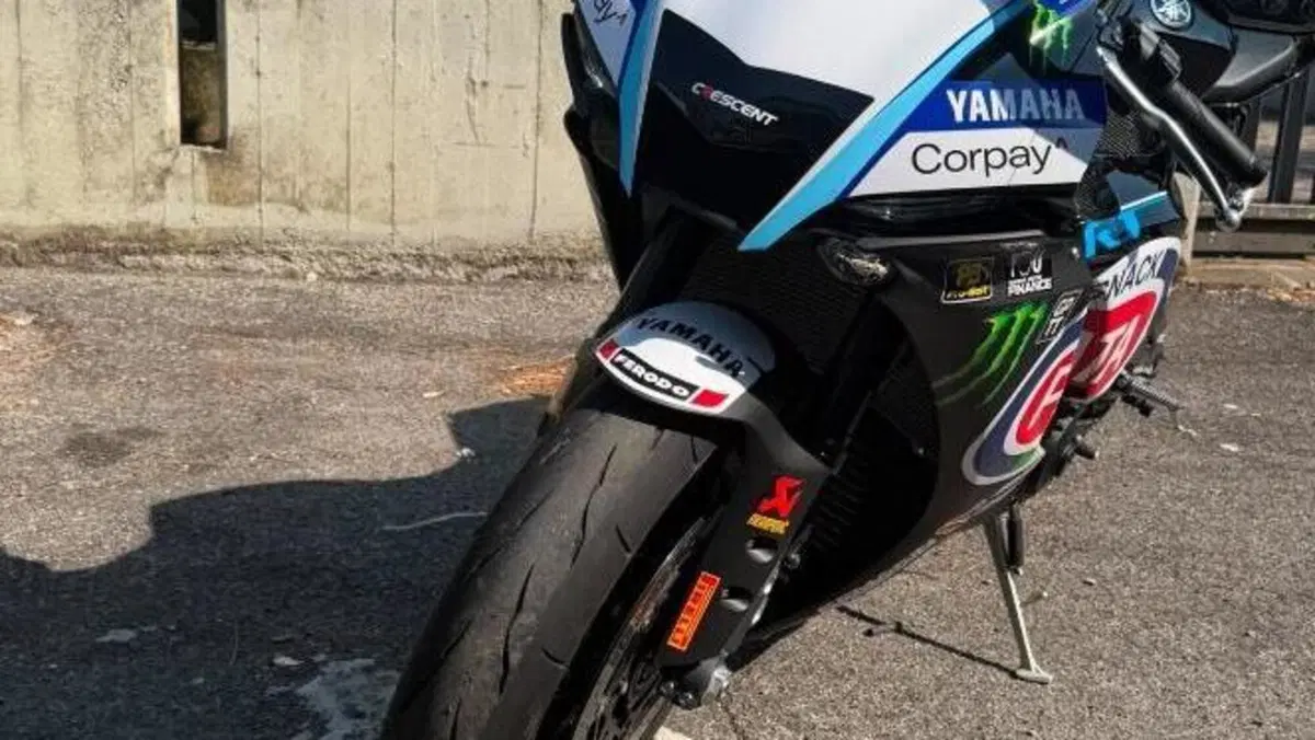 Yamaha YZF R1 (2020 - 25)  (3)