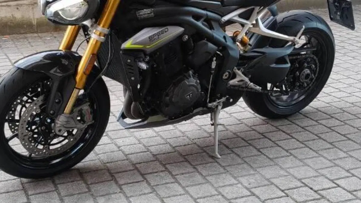 Triumph Speed Triple 1200 RS (2021 - 24)  (6)