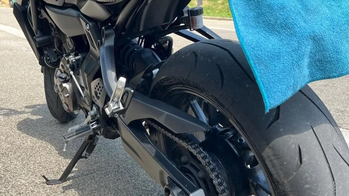 Yamaha MT-07 (2017 - 18)  (7)