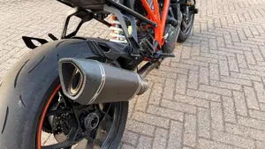 KTM 1290 Super Duke GT ABS (2016 - 18)  (6)