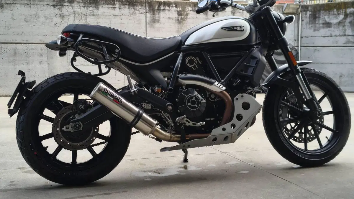 Ducati Scrambler 800 Icon Dark (2021 - 22)  (2)