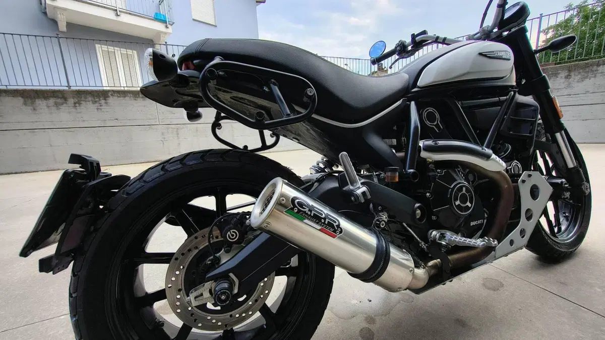 Ducati Scrambler 800 Icon Dark (2021 - 22)  (4)