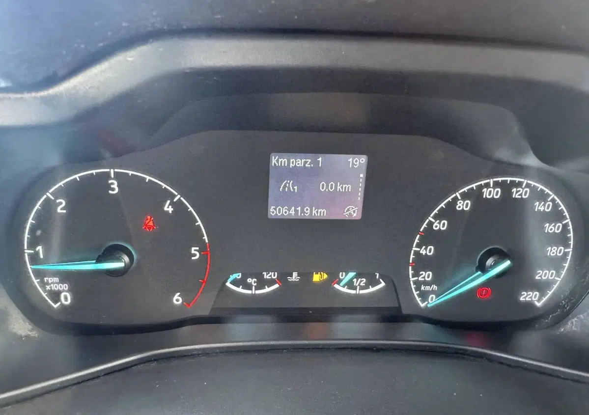 Ford Transit Connect Furgone 210 1.5 TDCi 100CV PL Furgone Trend (16)