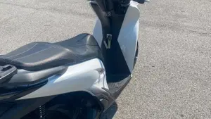 Honda SH 150i Sport (2024 - 25)  (3)