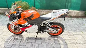 Honda CBR 600 RR (2009 - 12)  (5)