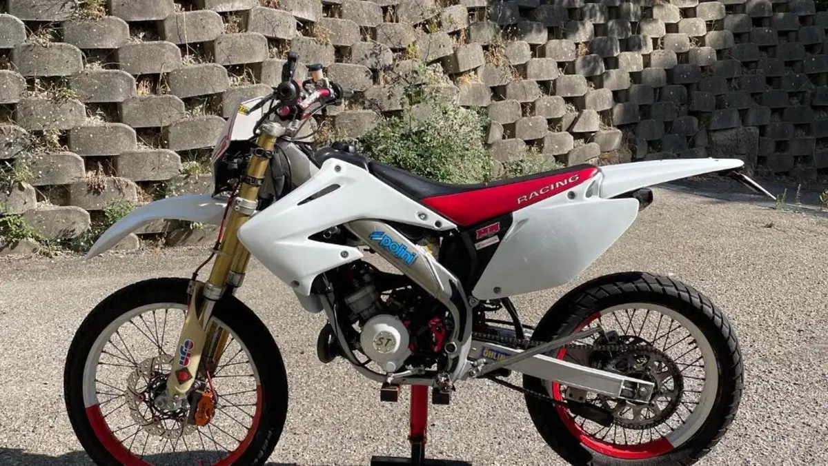 HM CRE 50 Six (1996 - 06)  (7)