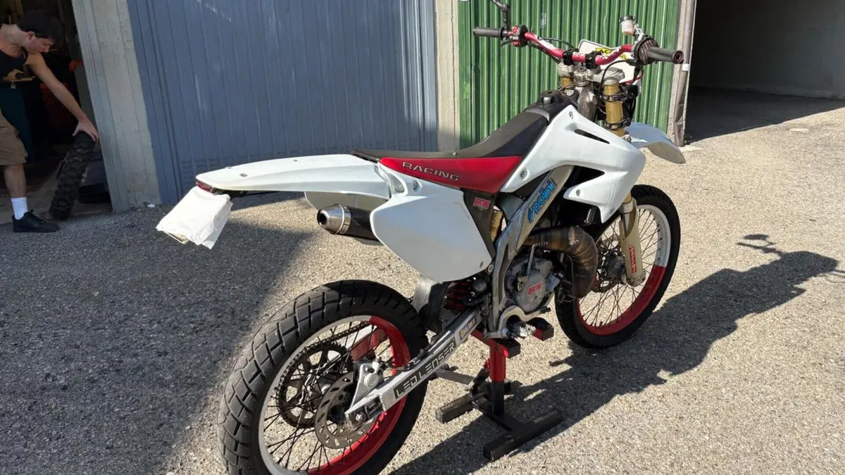 HM CRE 50 Six (1996 - 06)  (8)