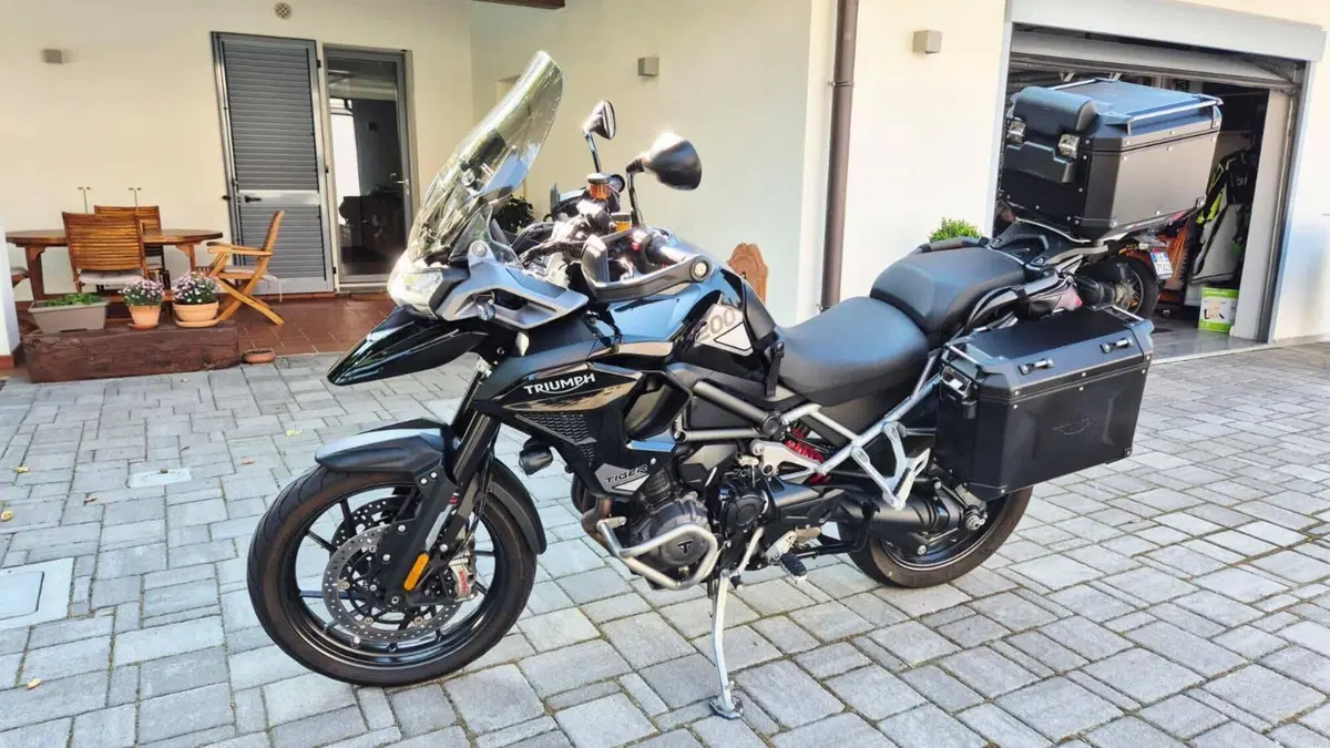 Triumph Tiger 1200 GT Pro (2022 - 23)  (4)