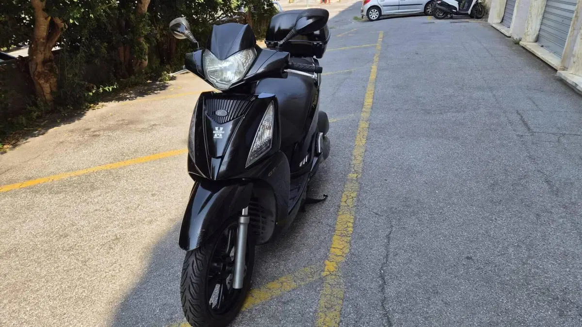 Kymco People 200i GT (2010 - 17)  (3)