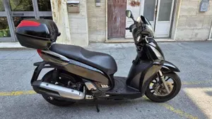 Kymco People 200i GT (2010 - 17)  (7)