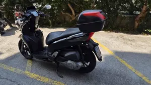 Kymco People 200i GT (2010 - 17)  (11)