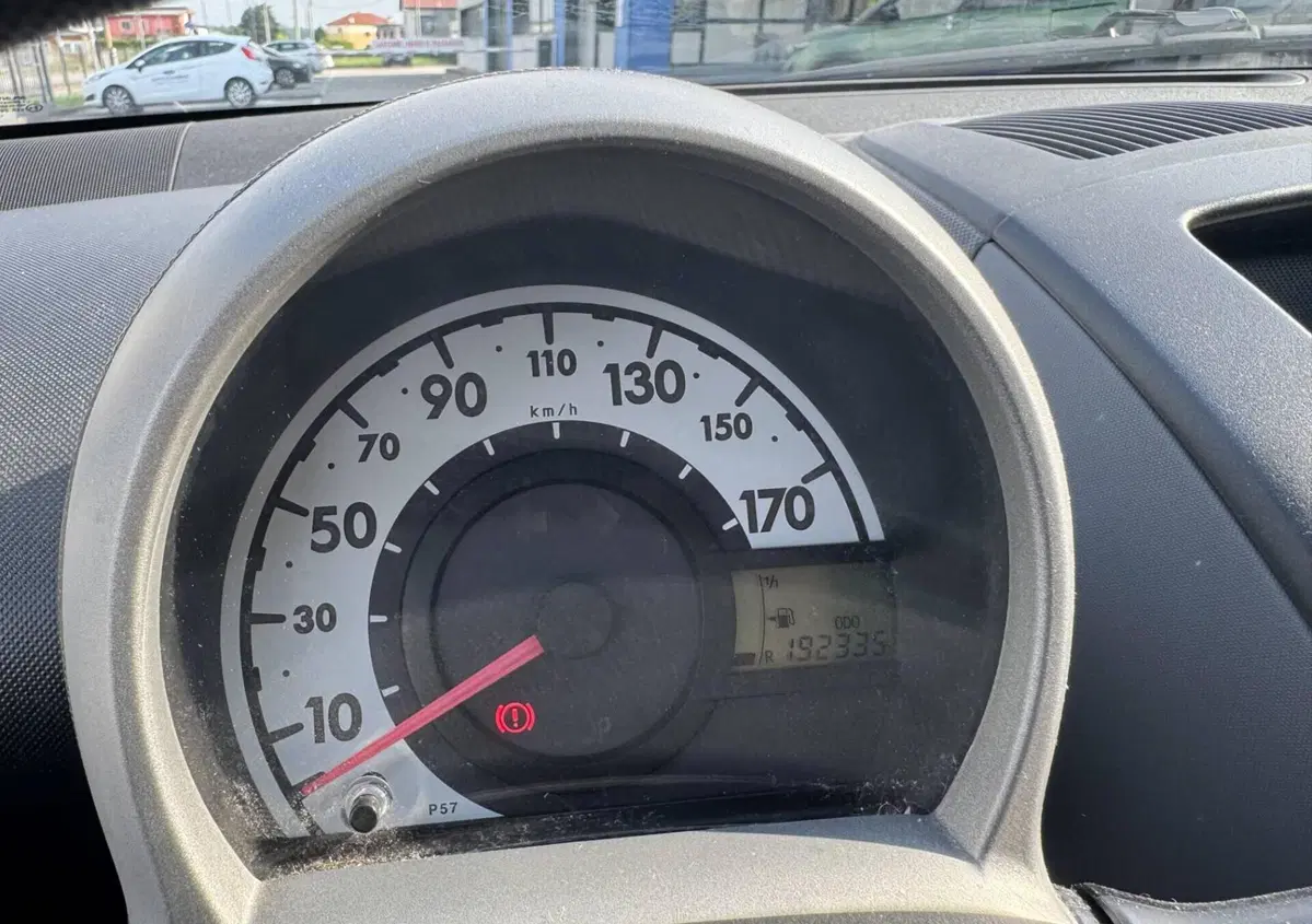 Citroen C1 1.0 5 porte airdream Pulp (14)