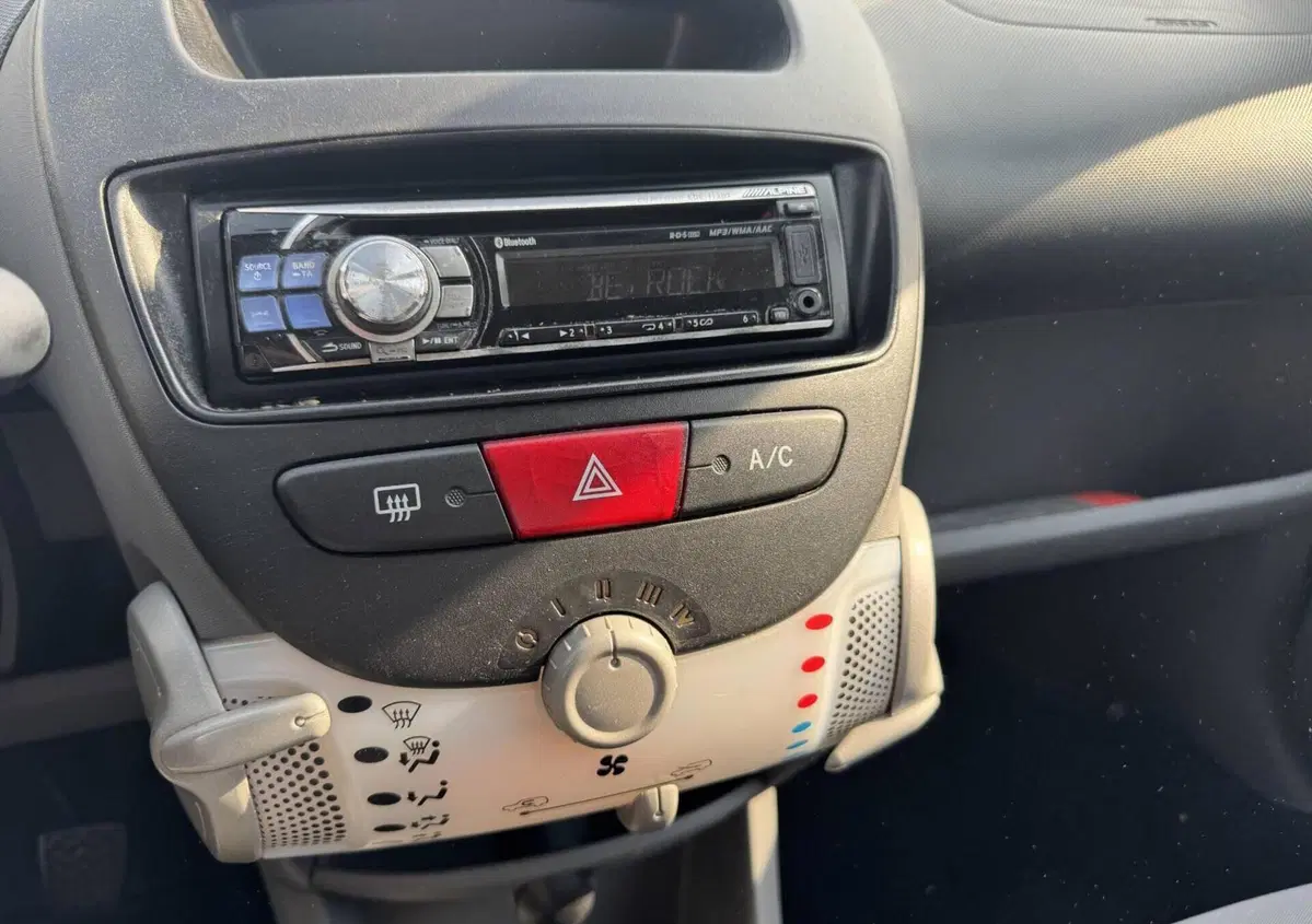 Citroen C1 1.0 5 porte airdream Pulp (15)