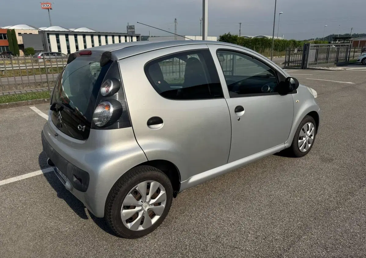 Citroen C1 1.0 5 porte airdream Pulp (4)