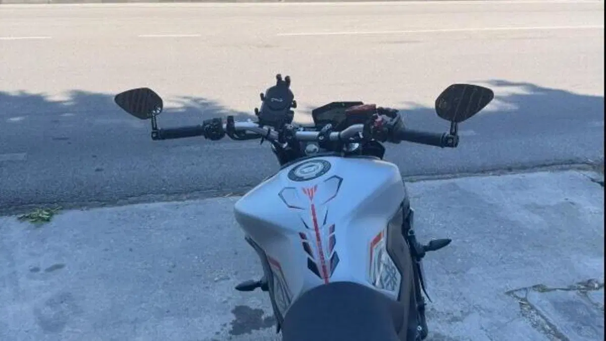 Yamaha MT-09 (2017 - 20)  (10)