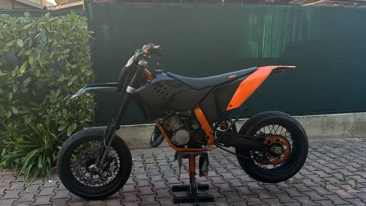 KTM 125 EXC (2008)  (4)