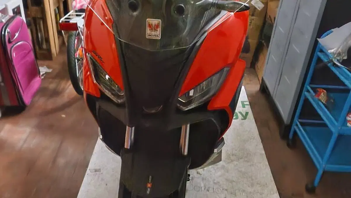Aprilia SR GT 125 (2022 - 24)  (2)