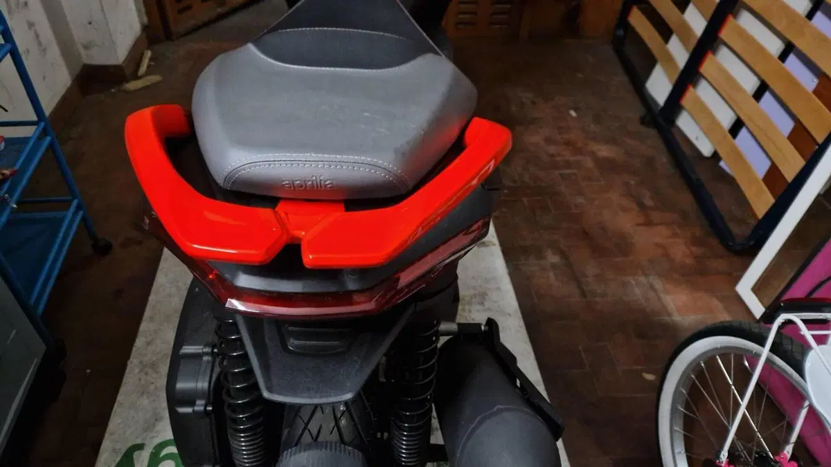 Aprilia SR GT 125 (2022 - 24)  (5)