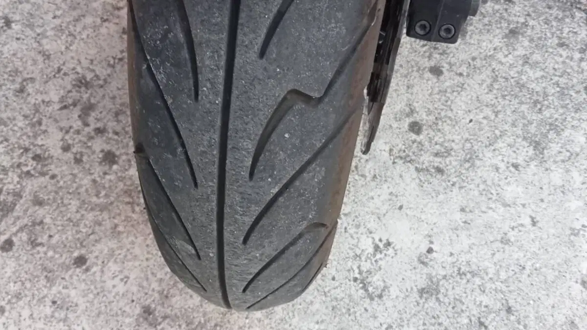 Kymco Xciting VS 400i (2023 - 26)  (4)