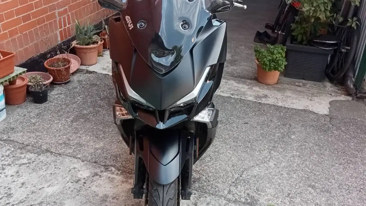 Kymco Xciting VS 400i (2023 - 26)  (7)