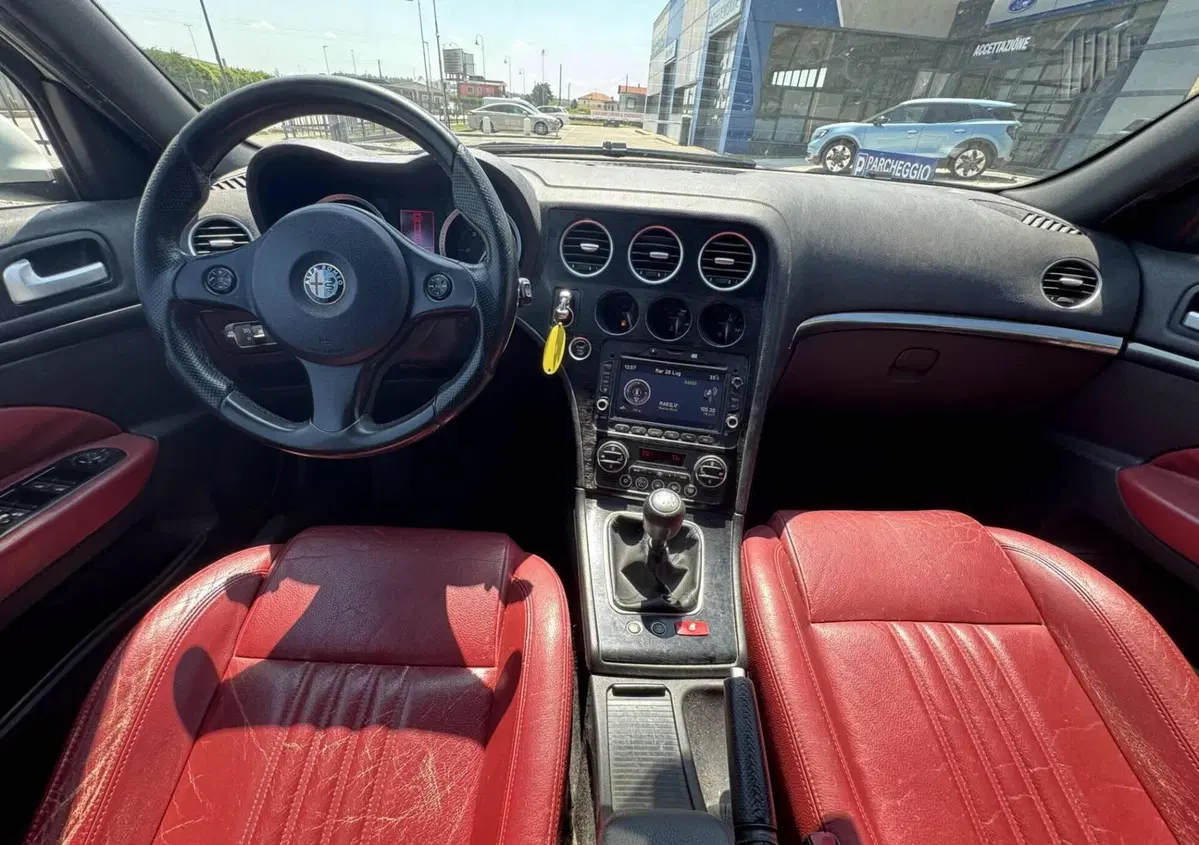 Alfa Romeo 159 2.0 JTDm Eco Distinctive (15)