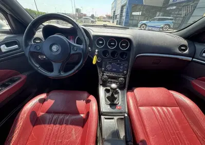 Alfa Romeo 159 2.0 JTDm Eco Distinctive (15)