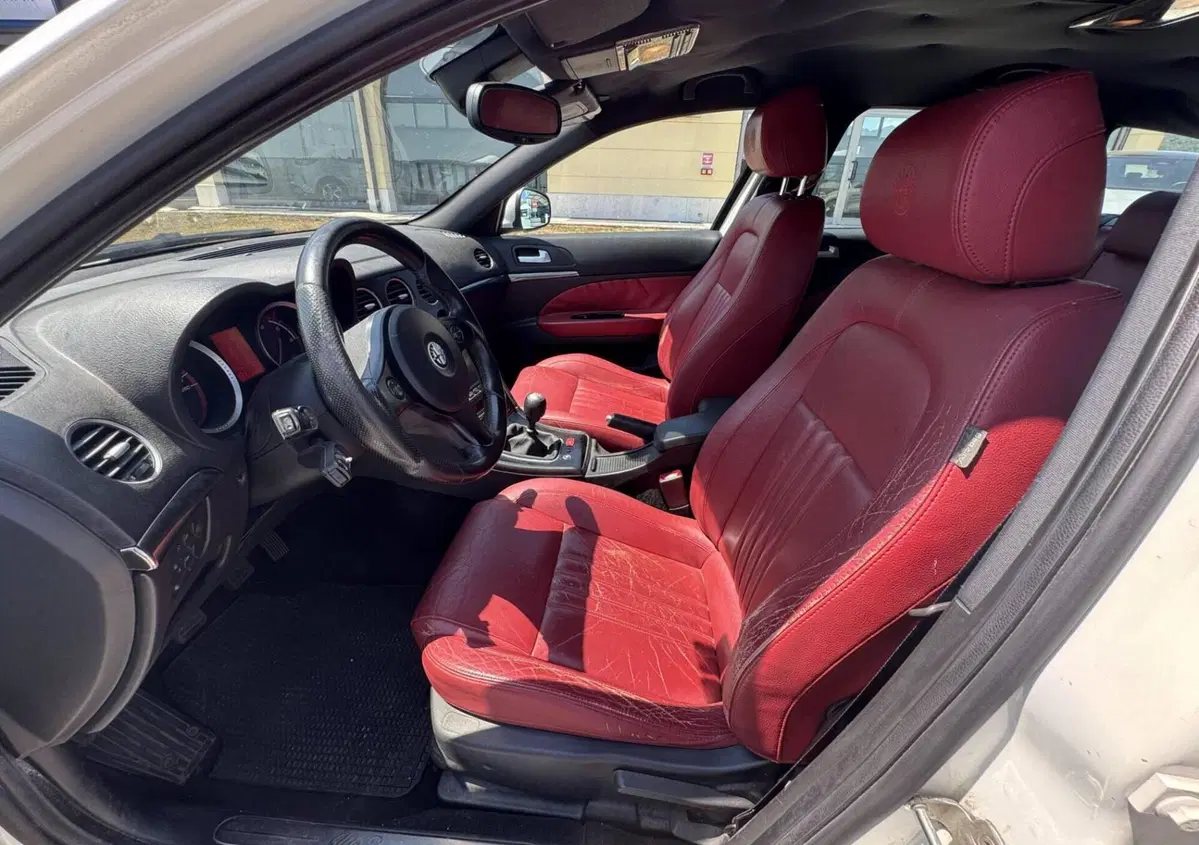 Alfa Romeo 159 2.0 JTDm Eco Distinctive (9)