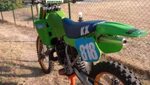 Kawasaki   (8)
