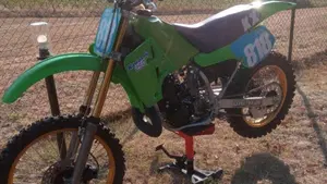Kawasaki   (9)