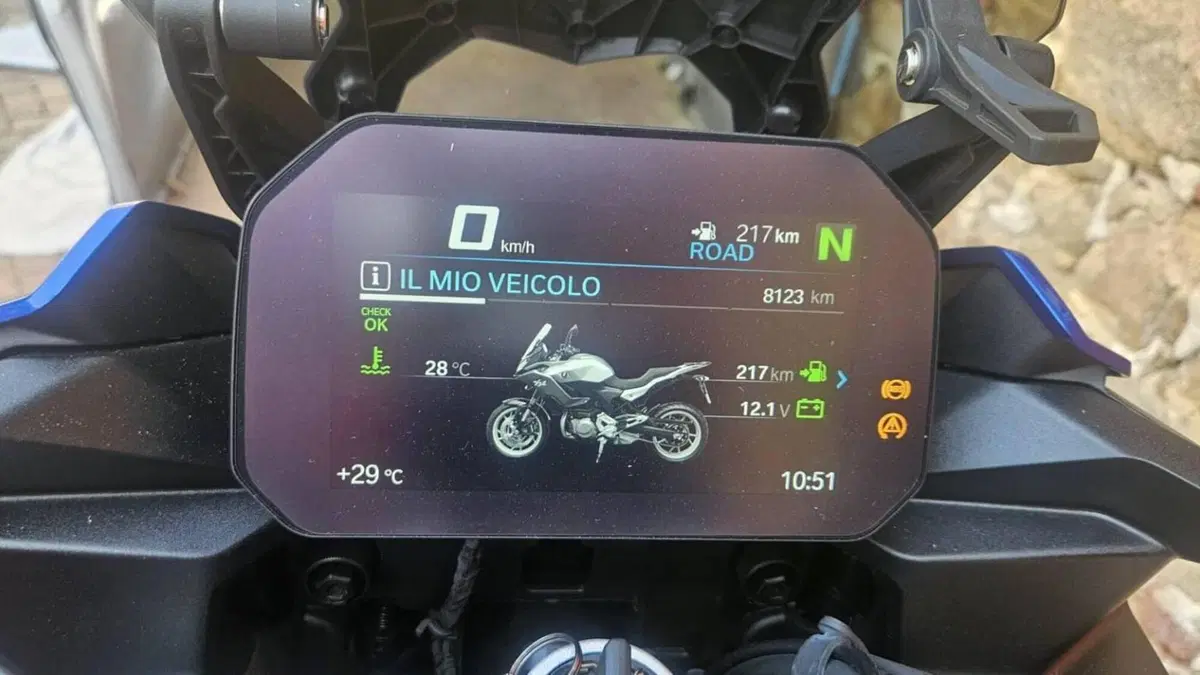 Bmw F 900 XR (2020 - 24)  (2)