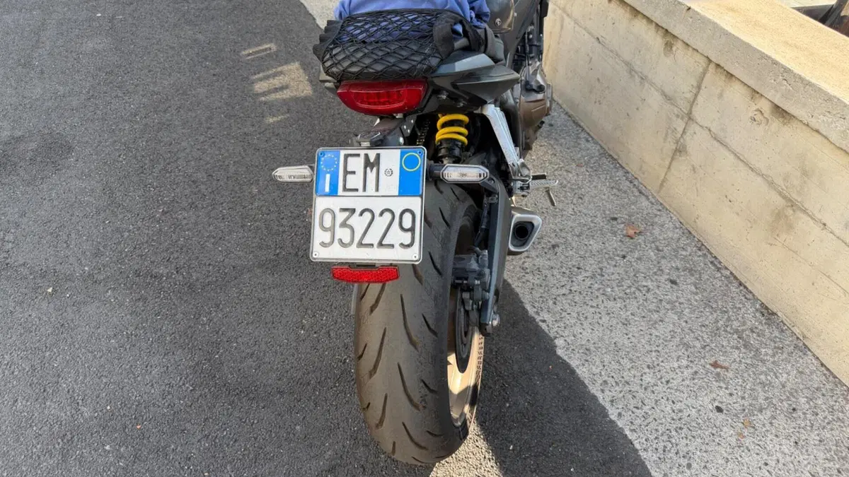 Honda CB 650 R (2019 - 20)  (4)
