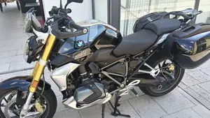 Bmw R 1250 R (2021 - 25)  (2)