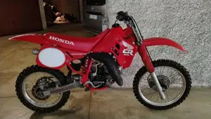 Honda   (2)