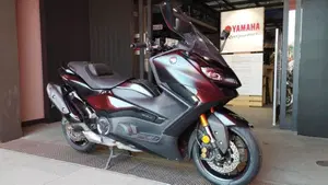 Yamaha T-Max 560 Tech Max (2022 - 24)  (3)