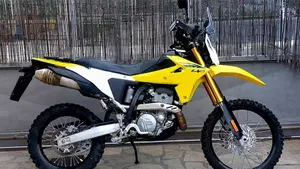 Suzuki DR-Z4S (2025 - 26) 