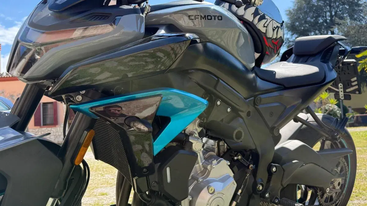 CFMOTO 675NK (2025 - 26) 