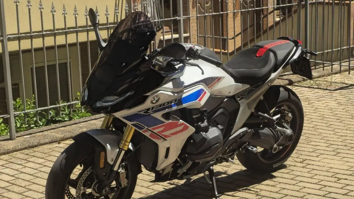 Bmw R 1300 RS (2026)  (2)