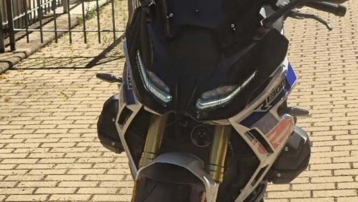 Bmw R 1300 RS (2026)  (3)